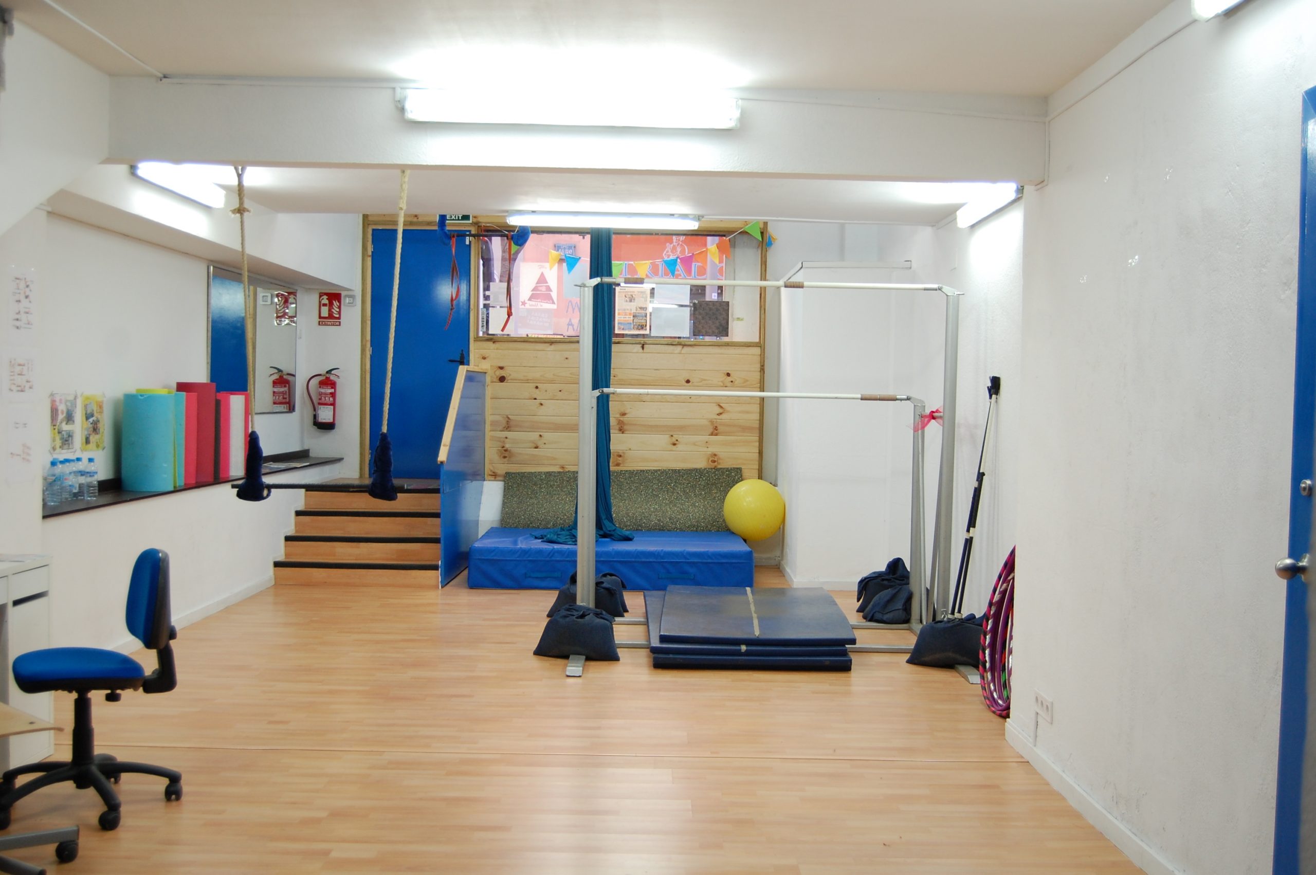 Taller de Circ, aniversaris 2021-2022 La Colombina, escola de Cirsc, Tratre i Treballs Manuals